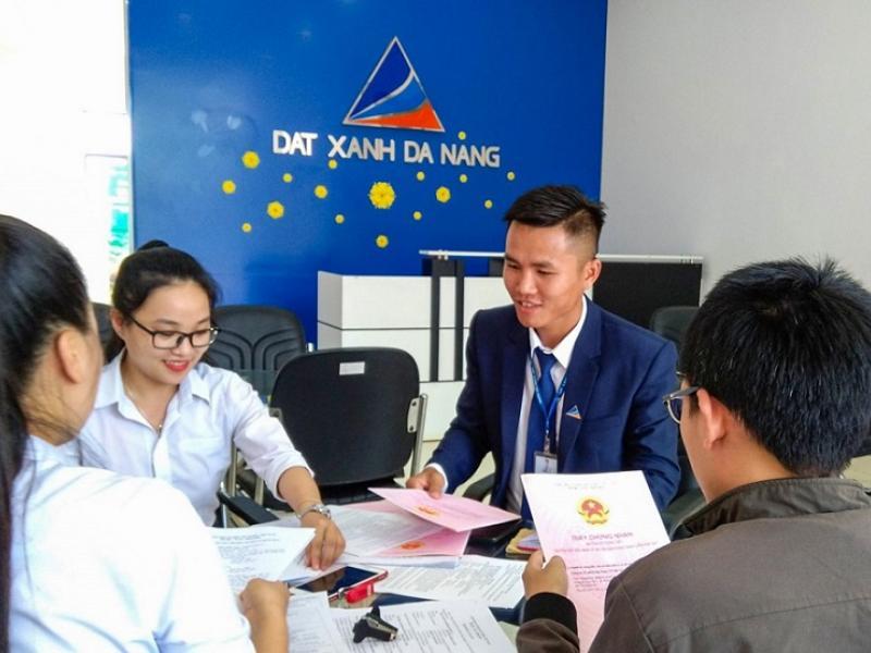 ĐẤT XANH ĐÀ NẴNG TIẾP TỤC CÔNG CHỨNG SANG SỔ CHO KHÁCH HÀNG TẠI TÂY NGUYÊN - Viet Nam Smart City