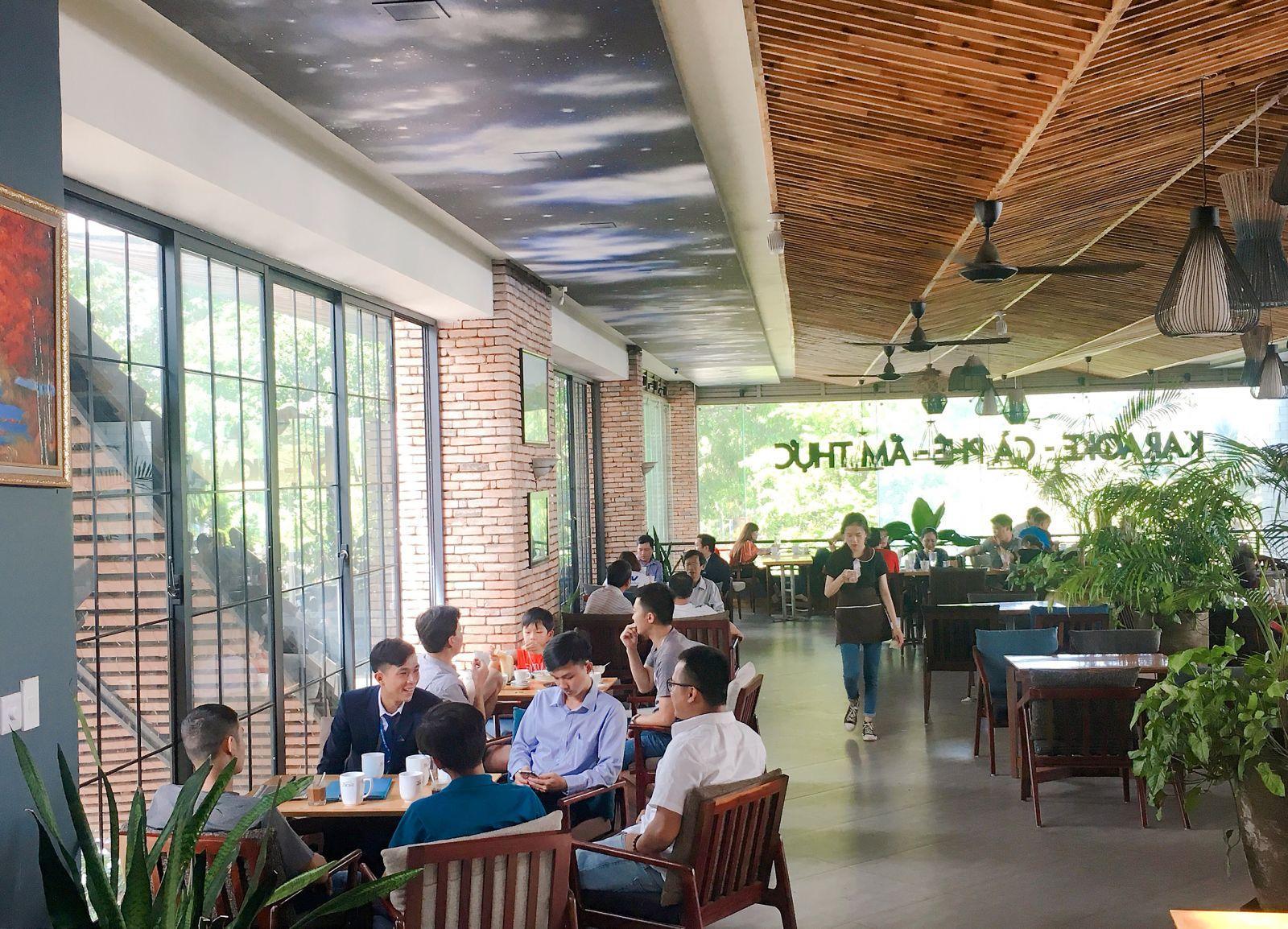 DẤU ẤN THƯƠNG HIỆU TẠI SỰ KIỆN CAFE BẤT ĐỘNG SẢN QUẢNG NGÃI VÀ TÂY NGUYÊN - Viet Nam Smart City