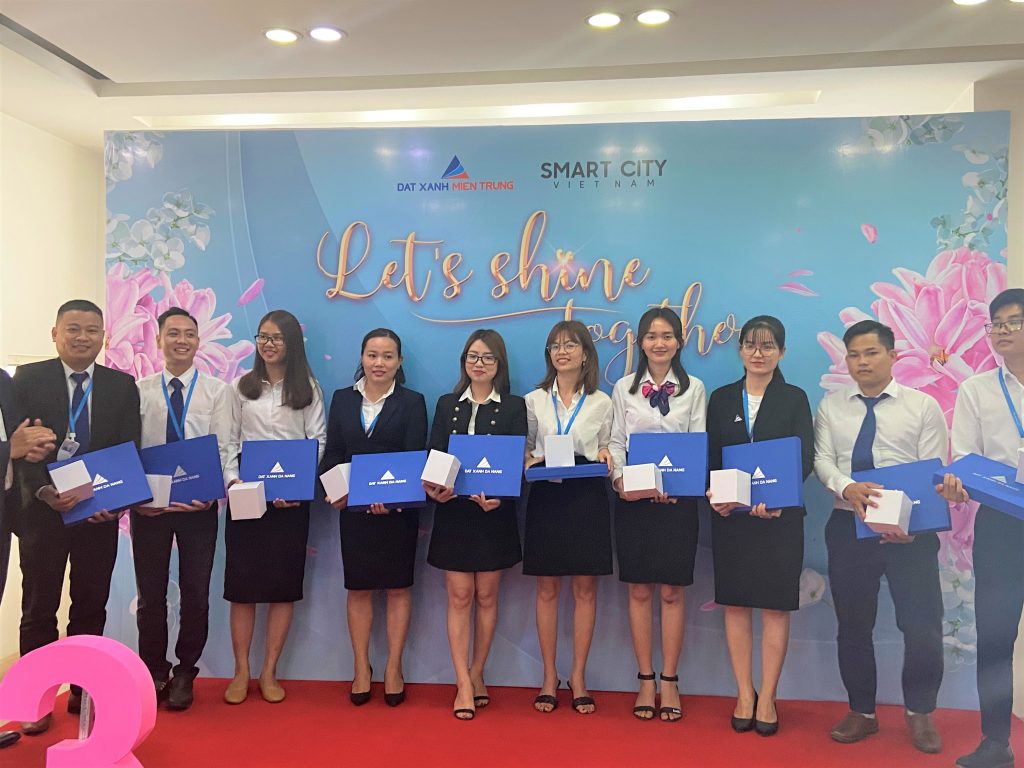 TOWN HALL THÁNG 3: NHỮNG KHOẢNH KHẮC ẤN TƯỢNG - Viet Nam Smart City