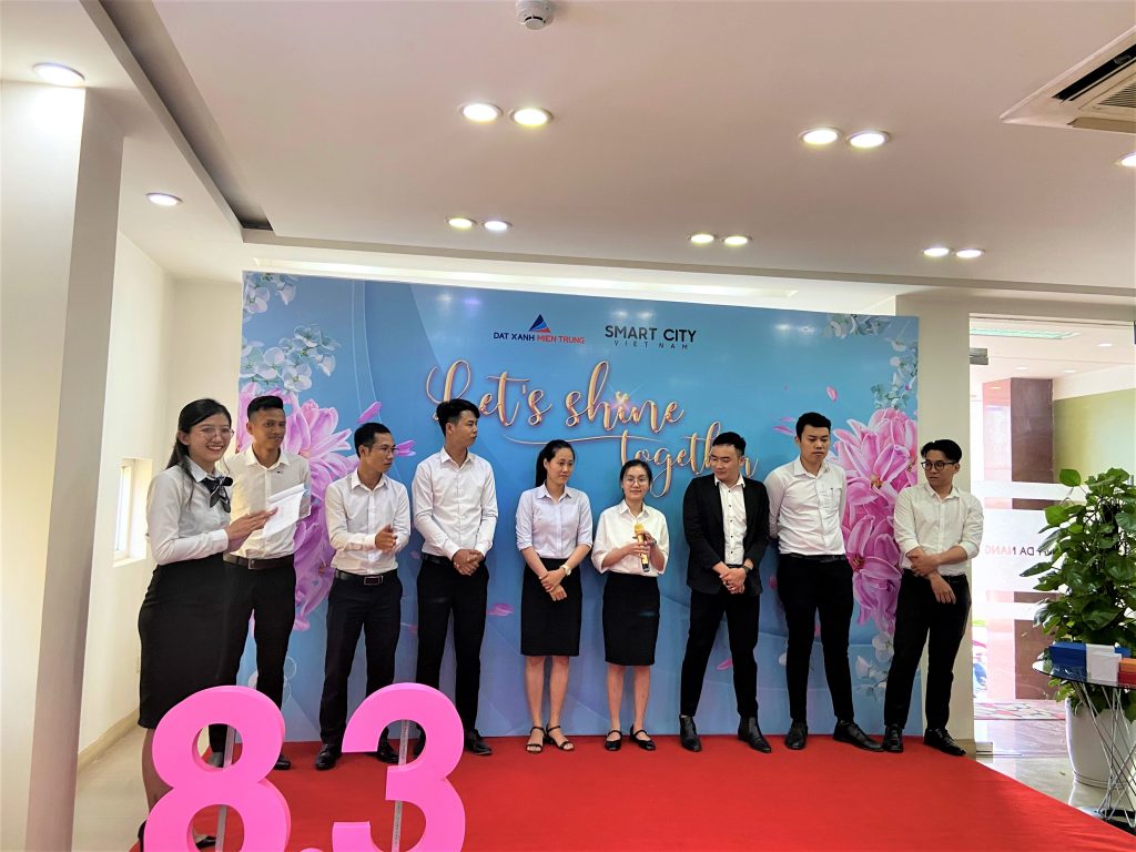 TOWN HALL THÁNG 3: NHỮNG KHOẢNH KHẮC ẤN TƯỢNG - Viet Nam Smart City