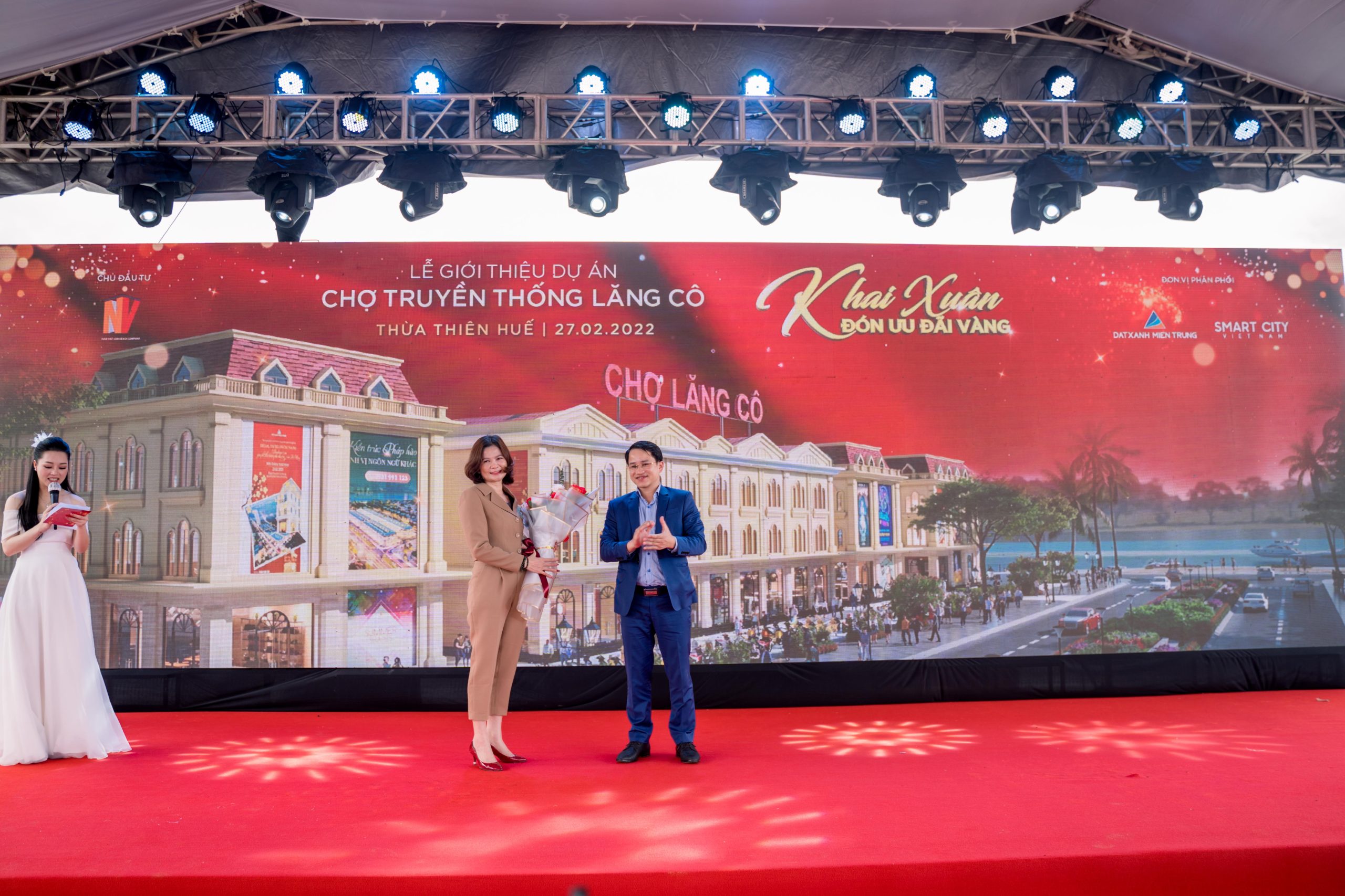 Ngoài dự kiến, Viet Nam Smart City thu hút gần 80 giao dịch tại lễ giới thiệu dự án chợ Lăng Cô - Viet Nam Smart City