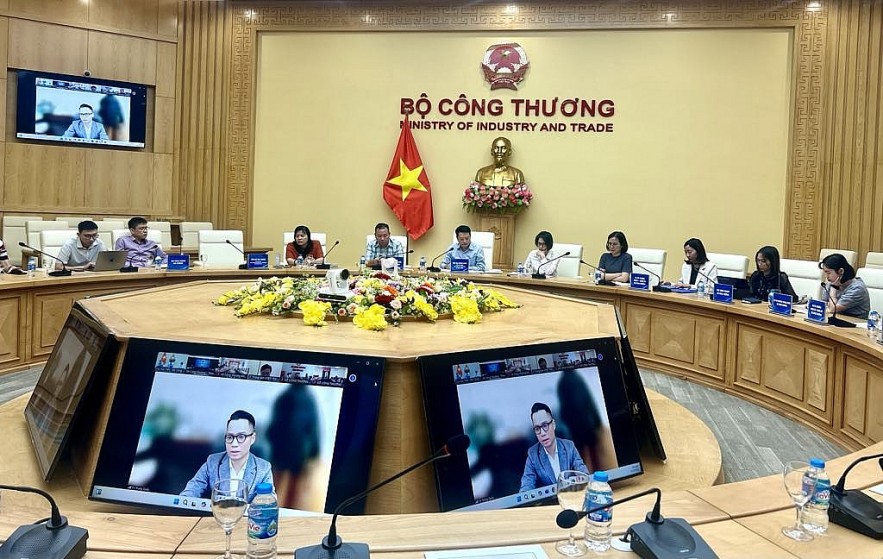 Hội nghị xúc tiến tìm giải pháp thành lập khu thương mại tự do Đà Nẵng - Viet Nam Smart City